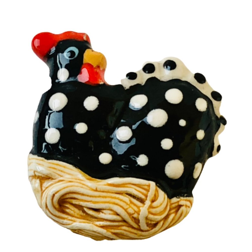 Chicken Hen Nesting Vintage Glazed Pottery Brooch Pin Barn Animal
